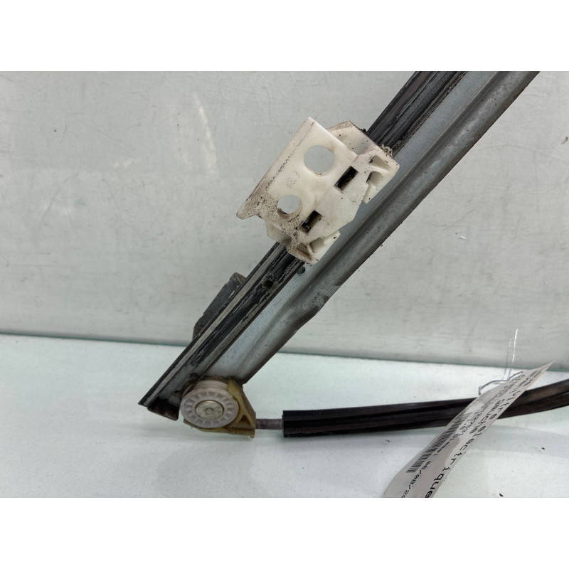 Leve vitre electrique avant gauche CITROEN C4 PICASSO 1 Photo n°5
