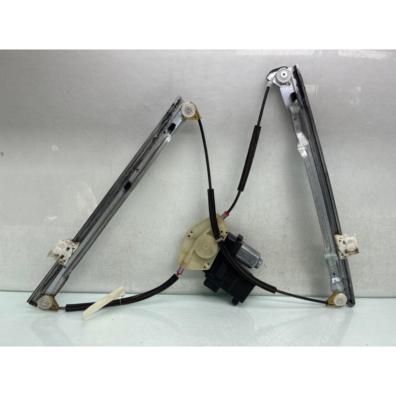 Leve vitre electrique avant gauche CITROEN C4 PICASSO 1 Photo n°6