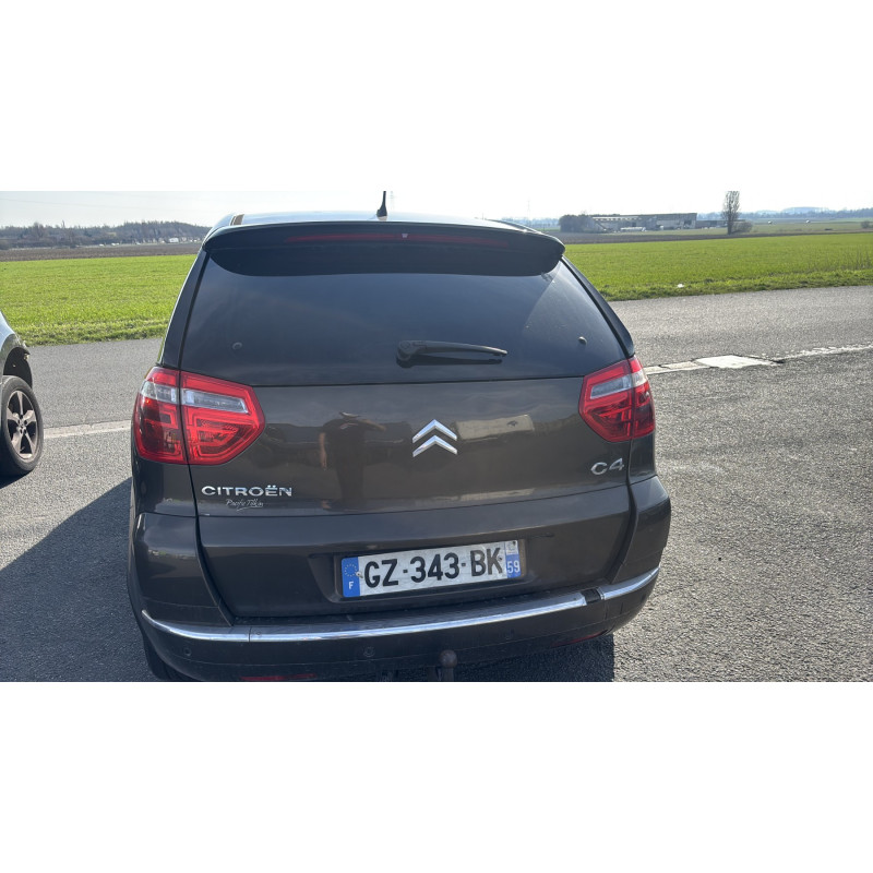 Anti brouillard arriere gauche CITROEN C4 PICASSO 1 Photo n°9