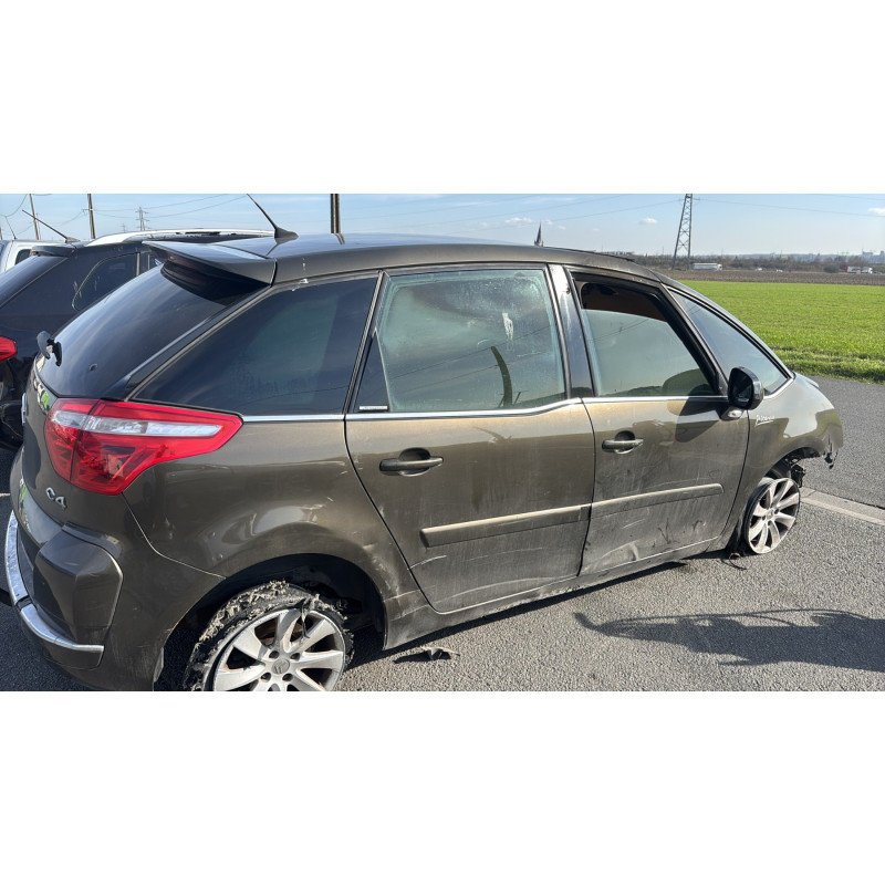 Anti brouillard arriere gauche CITROEN C4 PICASSO 1 Photo n°10