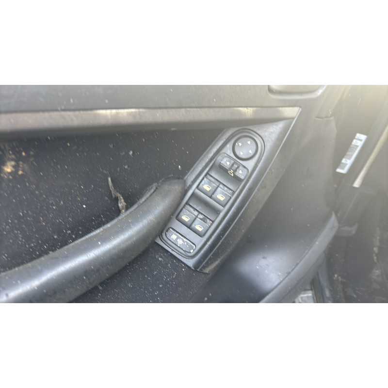 Anti brouillard arriere gauche CITROEN C4 PICASSO 1 Photo n°14