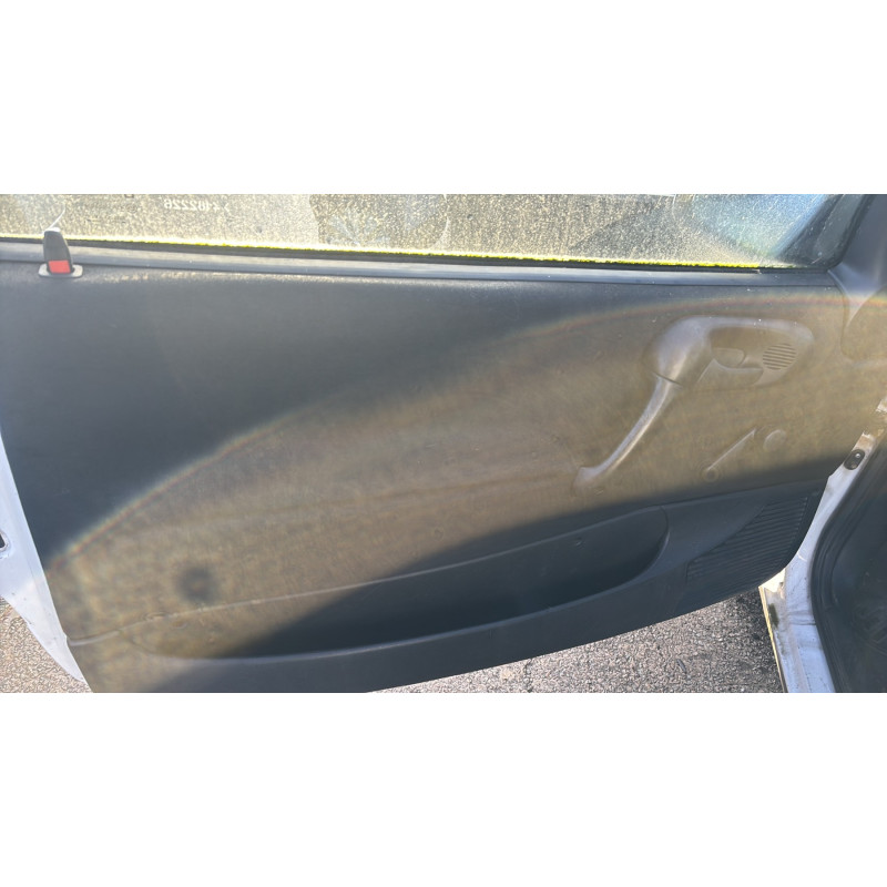 Pretensionneur de ceinture avant gauche OPEL CORSA B Photo n°12