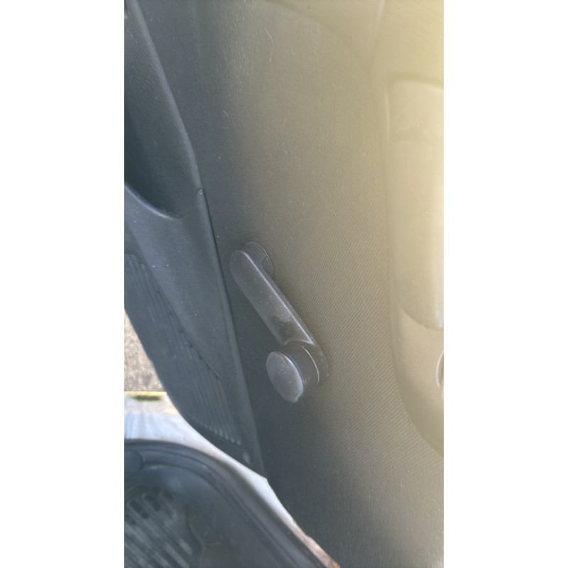 Pretensionneur de ceinture avant gauche OPEL CORSA B Photo n°13