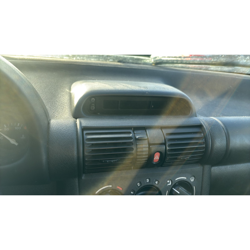 Pretensionneur de ceinture avant gauche OPEL CORSA B Photo n°20
