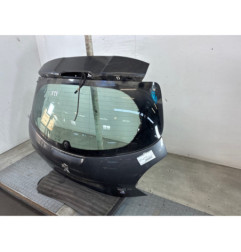 Malle/Hayon arriere PEUGEOT 208 1