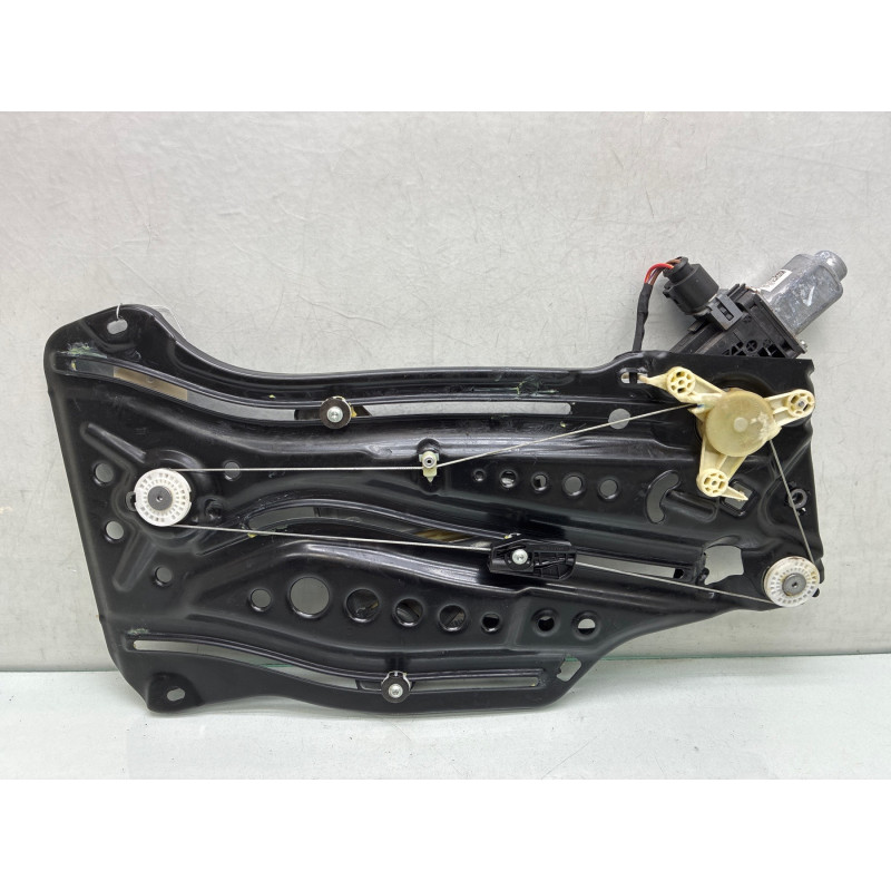 Leve vitre electrique arriere droit VOLKSWAGEN BEETLE 2 Photo n°3