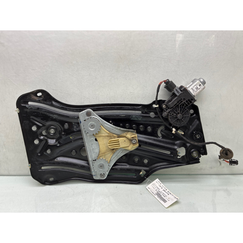 Leve vitre electrique arriere gauche VOLKSWAGEN BEETLE 2 Photo n°2