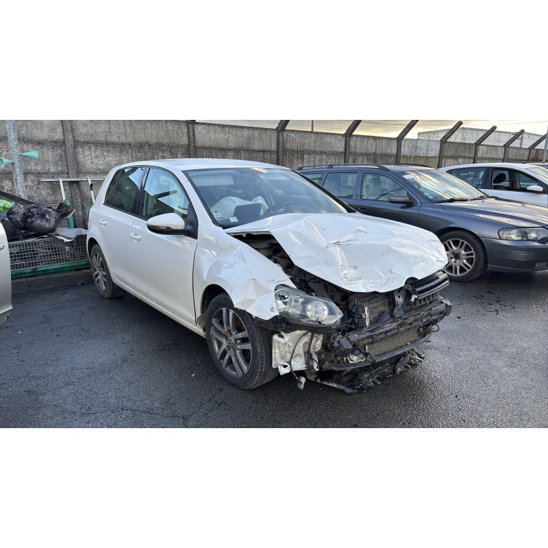 Malle/Hayon arriere VOLKSWAGEN GOLF 6 Photo n°9