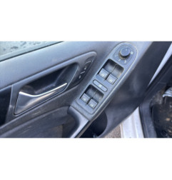 Malle/Hayon arriere VOLKSWAGEN GOLF 6