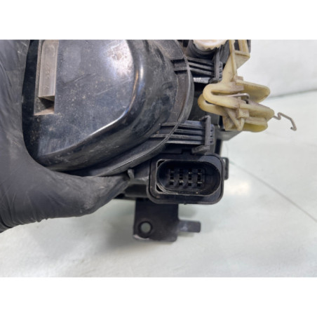 Optique avant principal droit (feux)(phare) VOLKSWAGEN POLO 3
