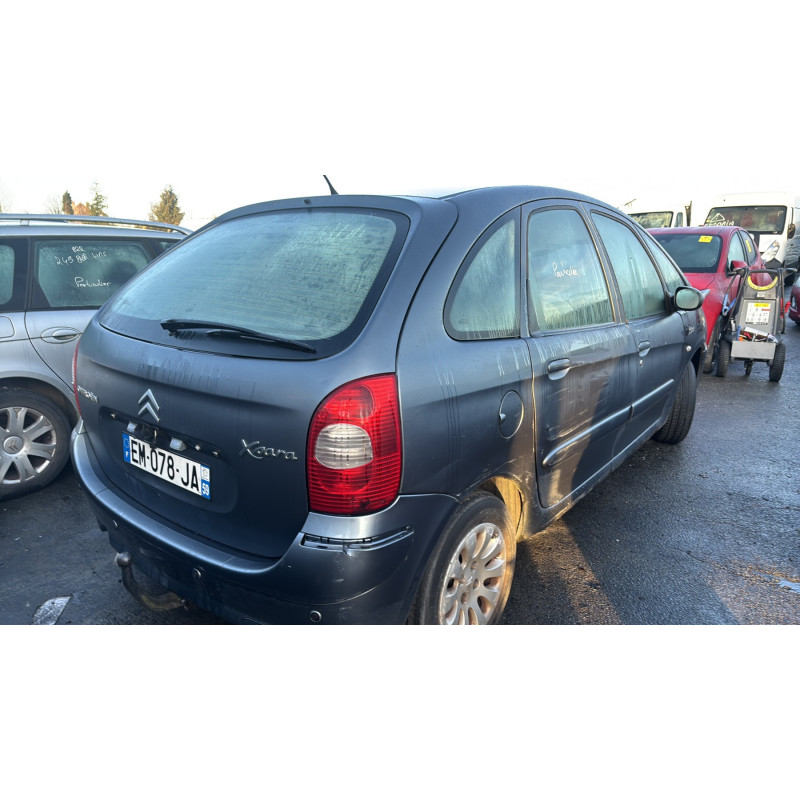 Moteur CITROEN XSARA PICASSO Photo n°5