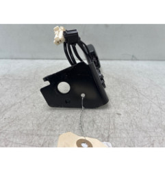 Attache ceinture arriere gauche PEUGEOT 3008 1