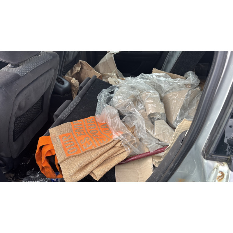 Capot CITROEN C4 1 Photo n°18