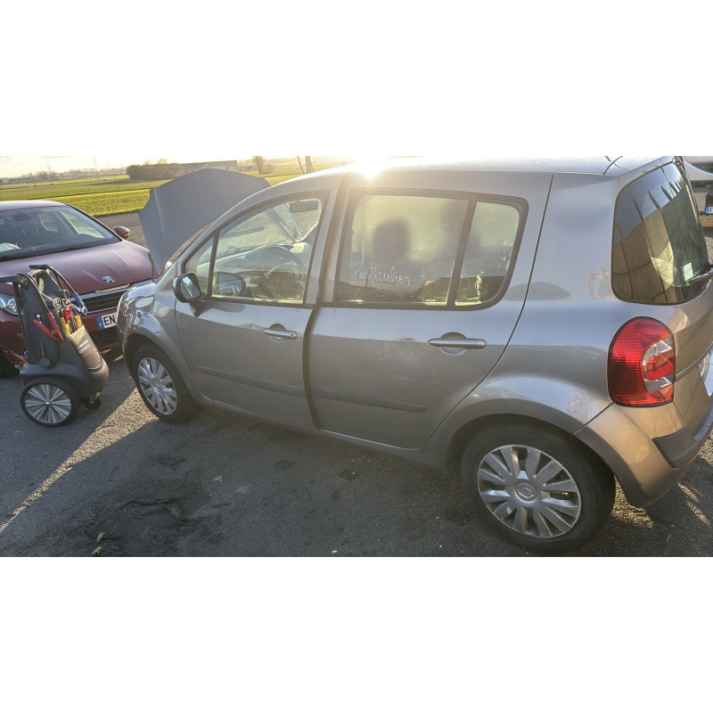Feu arriere principal droit (feux) RENAULT MODUS Photo n°14