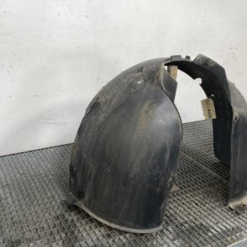 Pare boue avant gauche PEUGEOT 207 Photo n°3