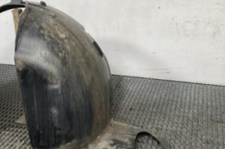 Pare boue avant gauche PEUGEOT 207