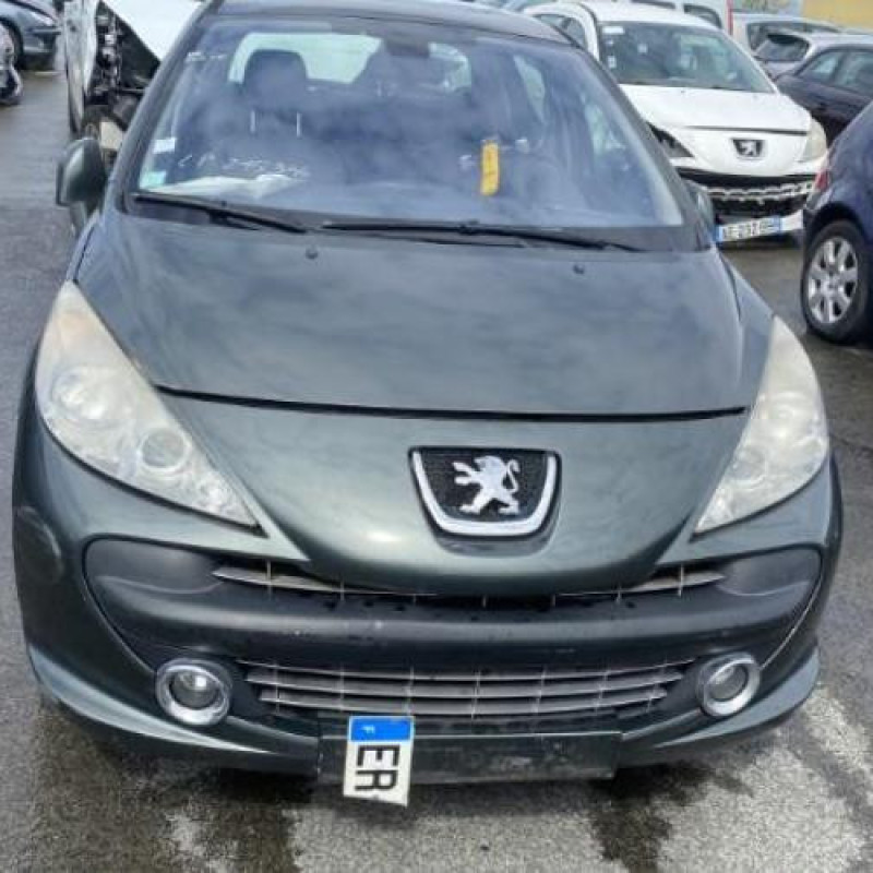 Pare boue avant gauche PEUGEOT 207 Photo n°15