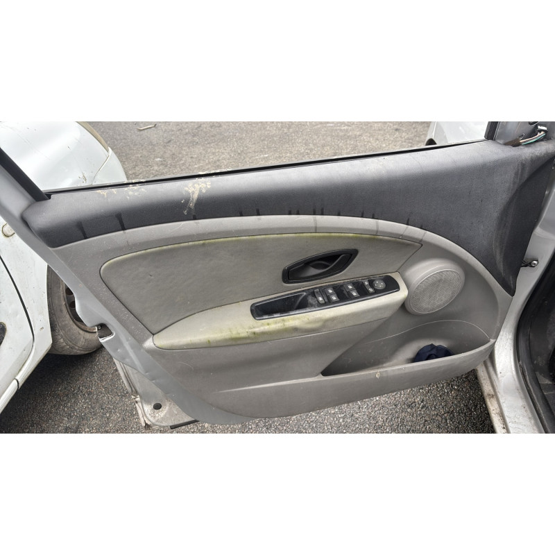 Capot RENAULT MEGANE 3 Photo n°17