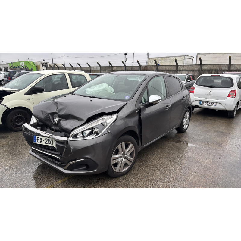Ecran GPS PEUGEOT 208 1 Photo n°5