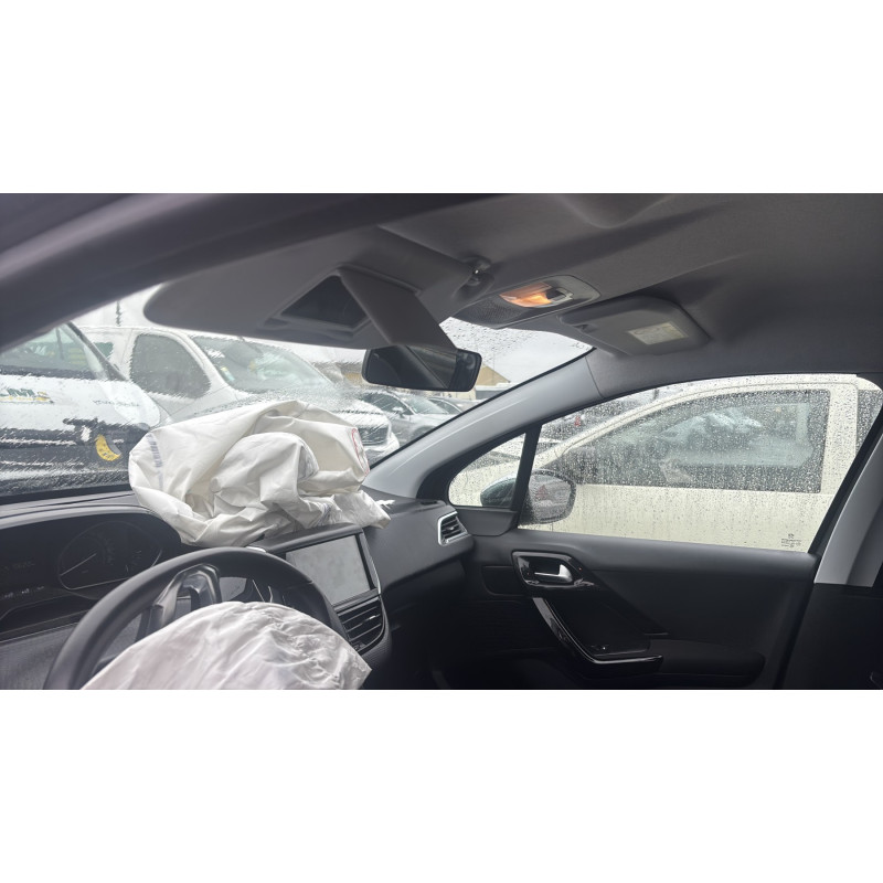 Ecran GPS PEUGEOT 208 1 Photo n°16