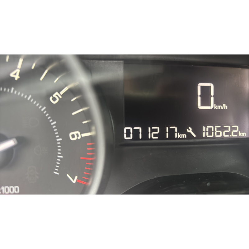 Ecran GPS PEUGEOT 208 1 Photo n°20