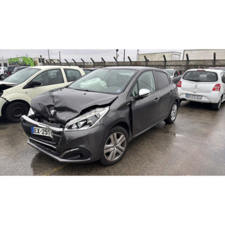 Moteur PEUGEOT 208 1 Photo n°1