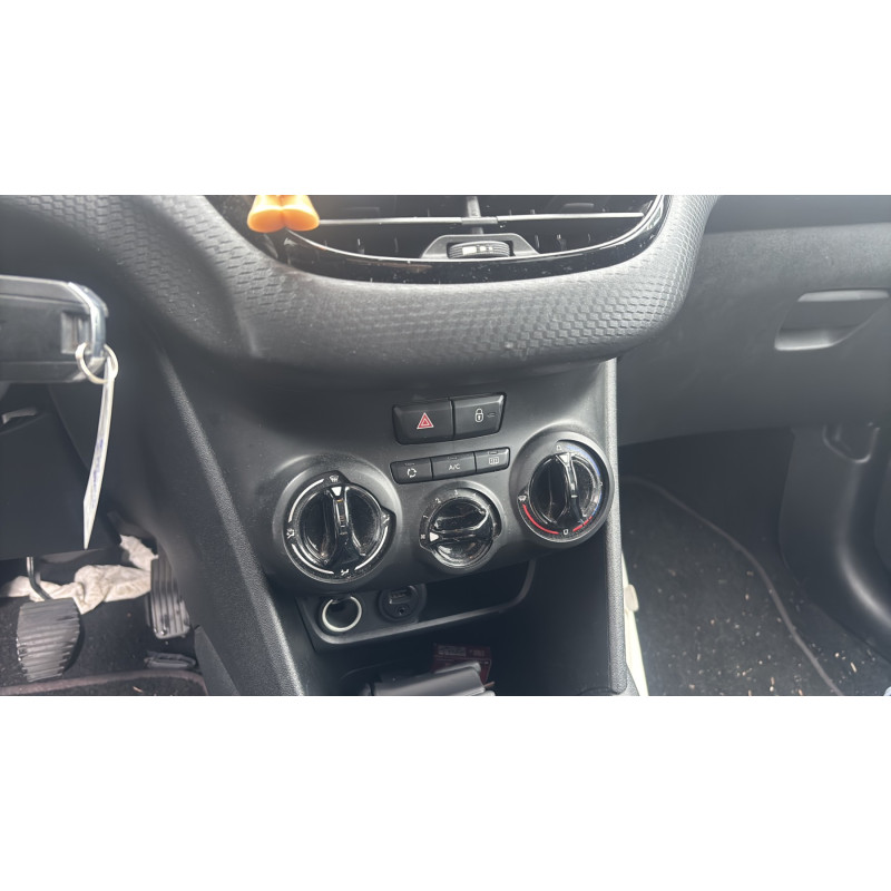 Moteur PEUGEOT 208 1 Photo n°17