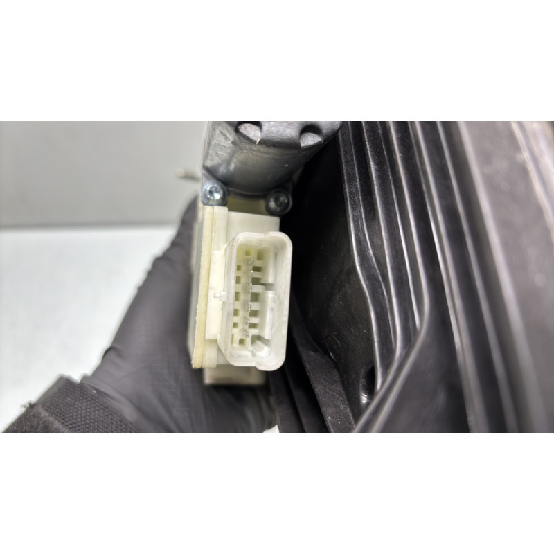 Leve vitre electrique arriere droit RENAULT CLIO 5 Photo n°4