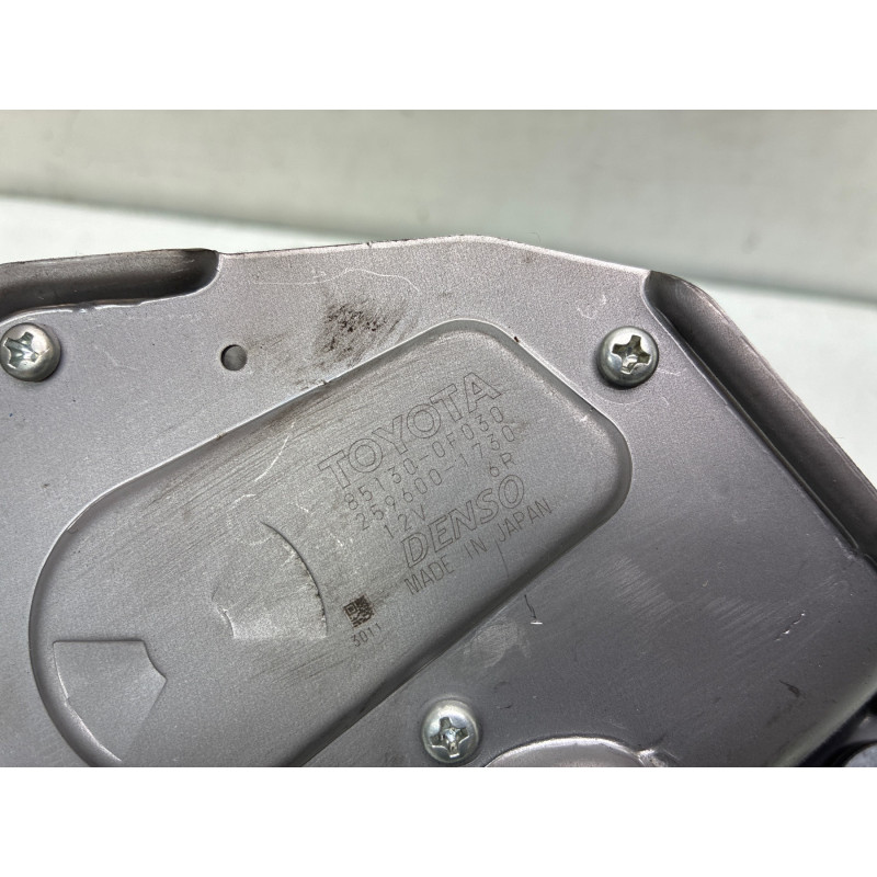 Moteur essuie glace arriere TOYOTA VERSO Photo n°3