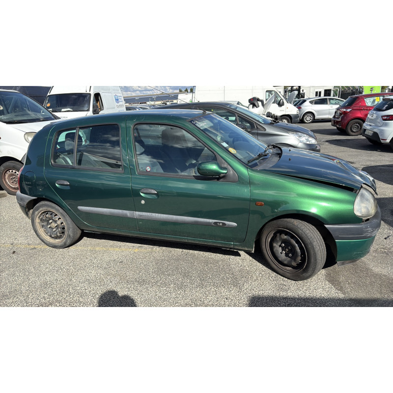 Anti brouillard droit (feux) RENAULT CLIO 2 Photo n°11