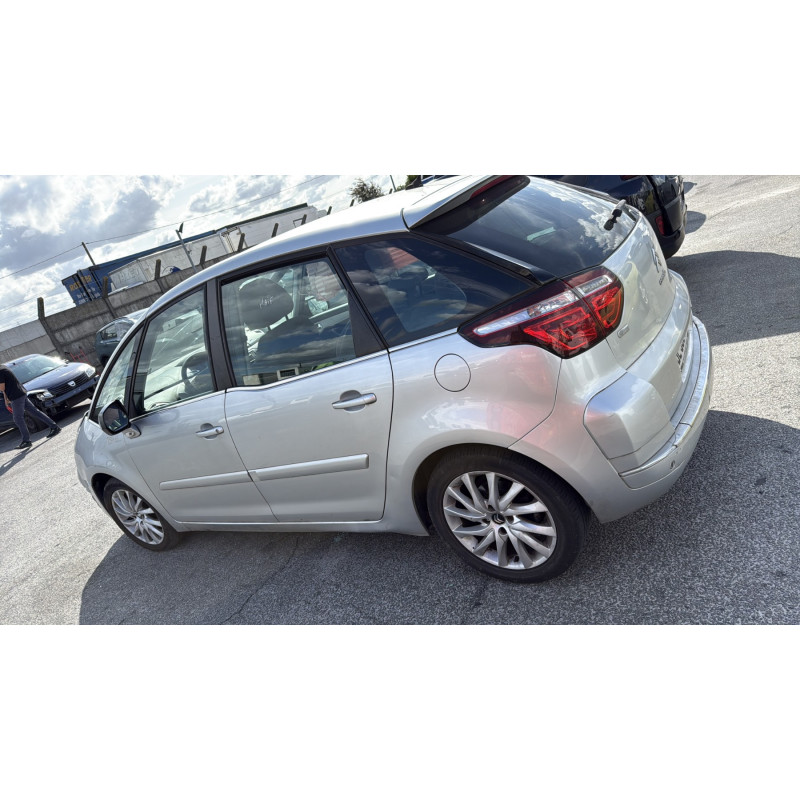 Anti brouillard arriere gauche CITROEN C4 PICASSO 1 Photo n°11