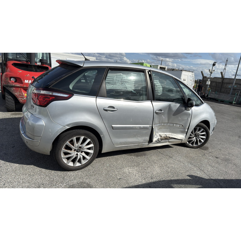 Anti brouillard arriere gauche CITROEN C4 PICASSO 1 Photo n°12