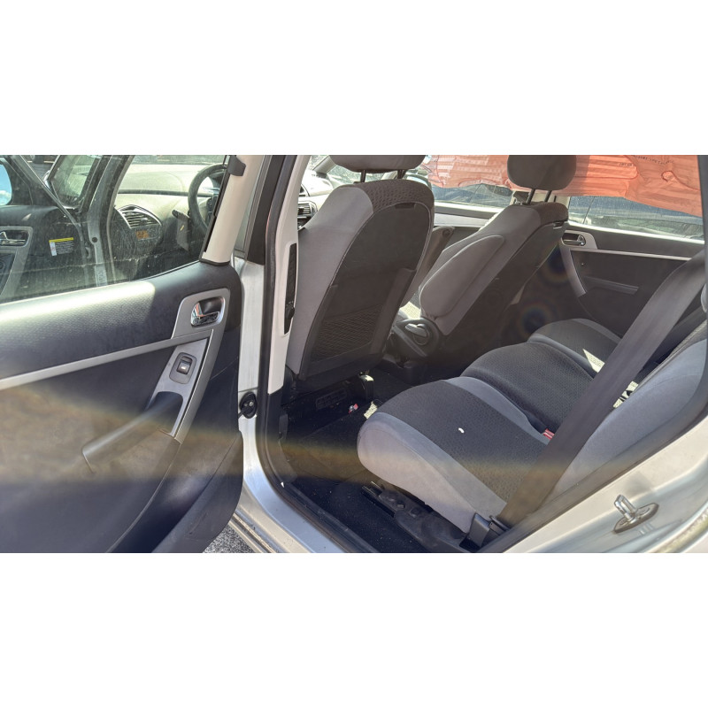Anti brouillard arriere gauche CITROEN C4 PICASSO 1 Photo n°15