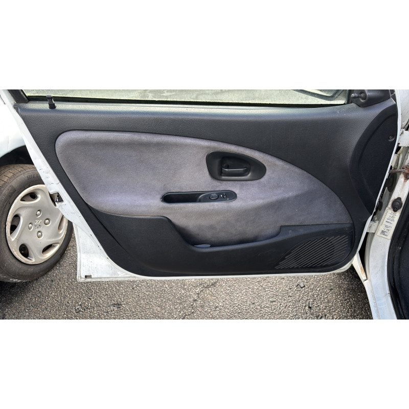 Capot CITROEN SAXO Photo n°14