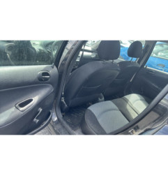 Vitre avant gauche PEUGEOT 206