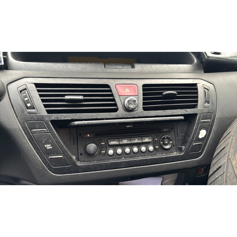 Anti brouillard arriere gauche CITROEN C4 PICASSO 1 Photo n°19