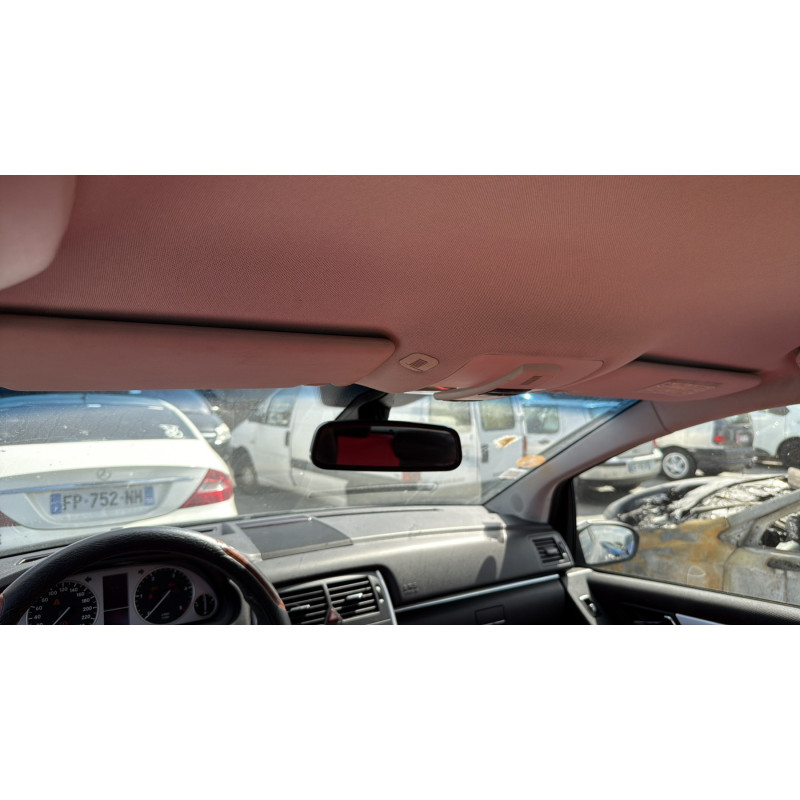 Porte avant droit MERCEDES CLASSE B 245 Photo n°16