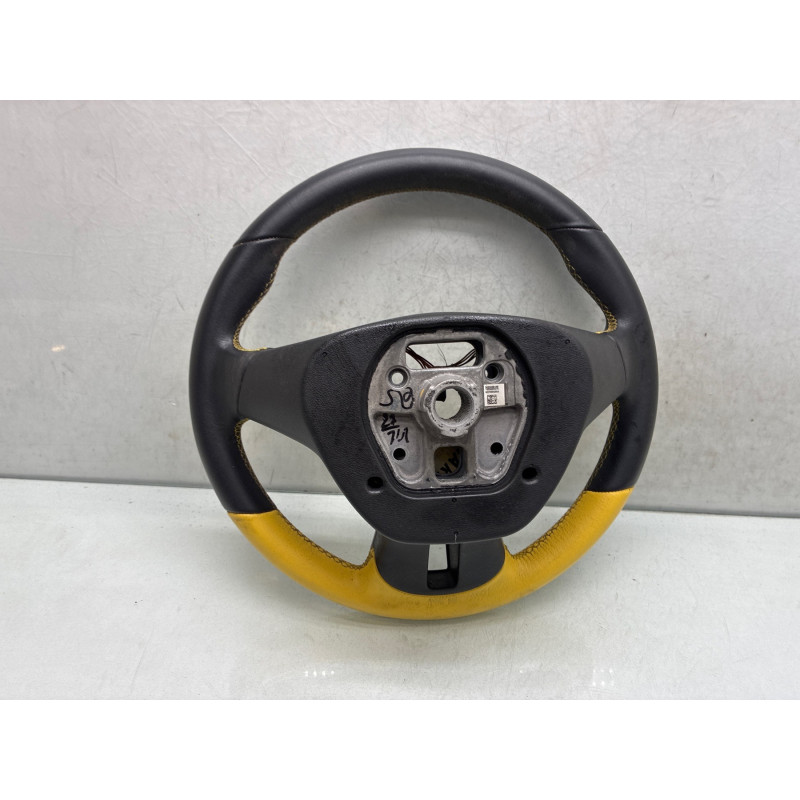 Volant OPEL ADAM Photo n°1