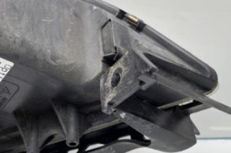 Optique avant principal gauche (feux)(phare) MAZDA 6 1