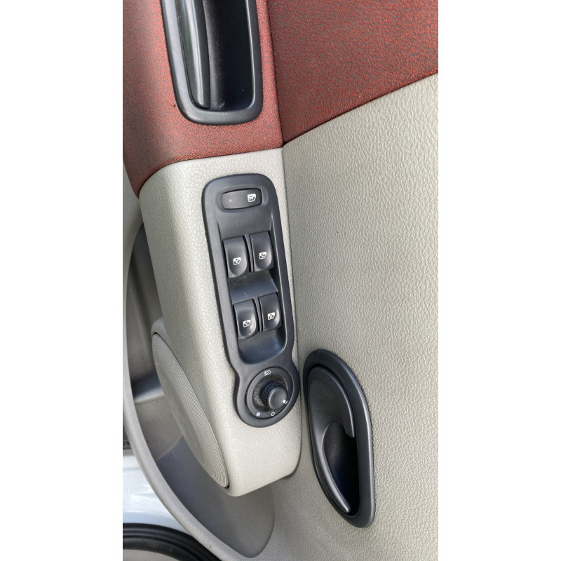 Renfort pare choc avant (traverse) RENAULT MODUS Photo n°16