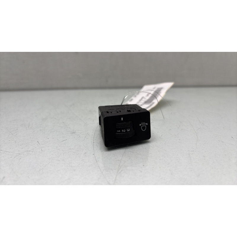 Commande de phare HYUNDAI IX 35 Photo n°1