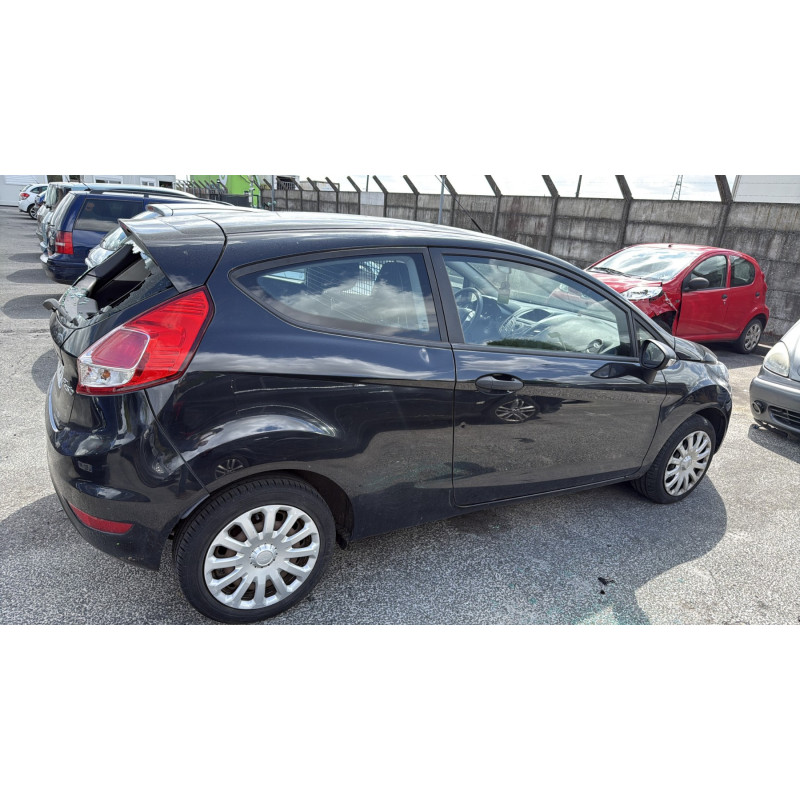 Capot FORD FIESTA 6 Photo n°13
