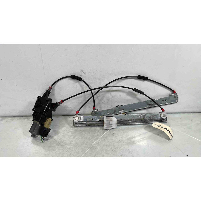 Leve vitre electrique avant gauche FORD FIESTA 6 Photo n°4