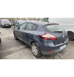 Poignee porte arriere droit RENAULT MEGANE 3