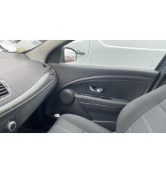 Poignee porte arriere droit RENAULT MEGANE 3