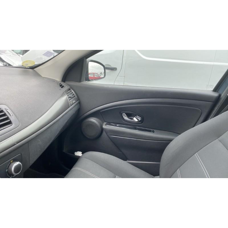 Poignee porte arriere droit RENAULT MEGANE 3 Photo n°13