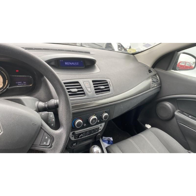Poignee porte arriere droit RENAULT MEGANE 3 Photo n°18