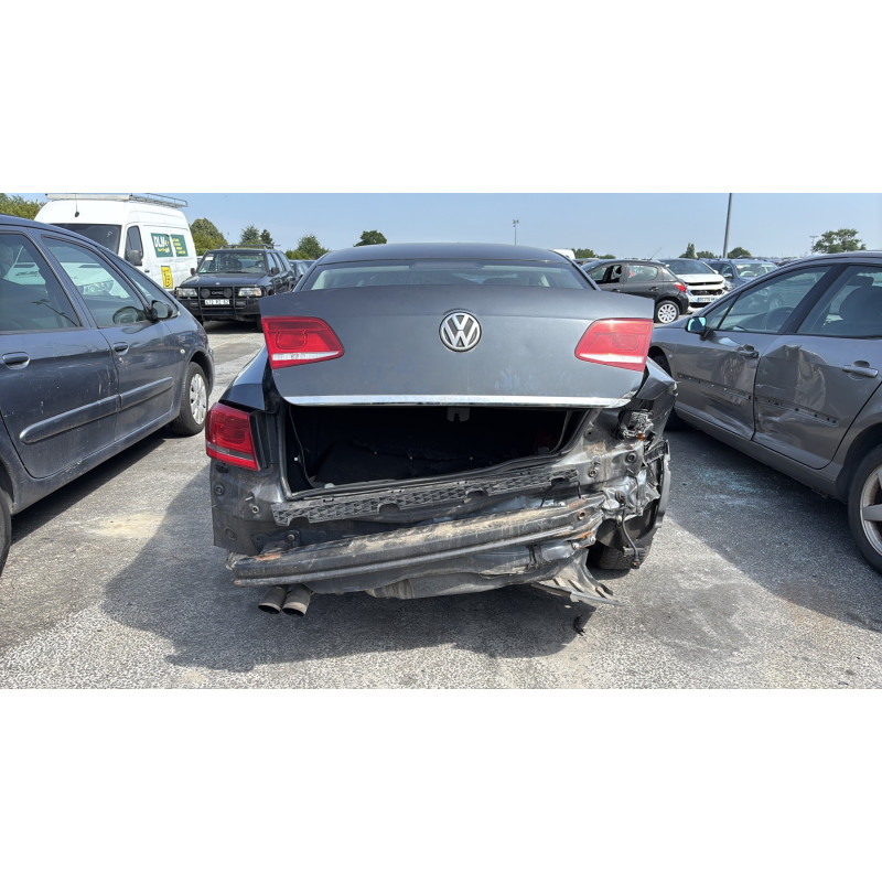Poignee porte arriere gauche VOLKSWAGEN PASSAT 6 Photo n°8