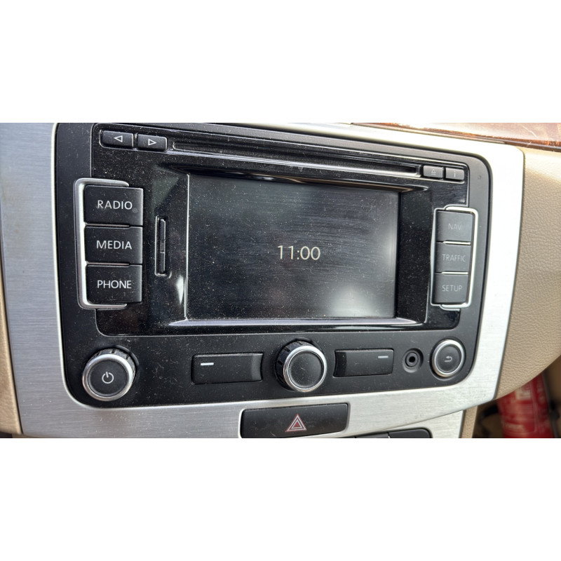 Poignee porte arriere gauche VOLKSWAGEN PASSAT 6 Photo n°19