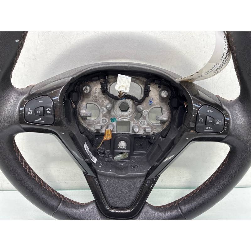 Volant FORD KA+ Photo n°4